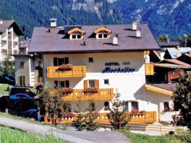 Albergo Fiordaliso Canazei Εξωτερικό φωτογραφία