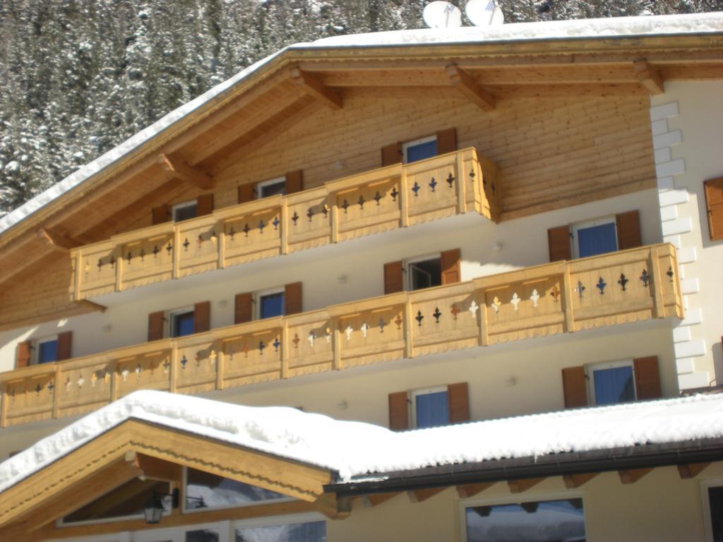 Albergo Fiordaliso Canazei Εξωτερικό φωτογραφία