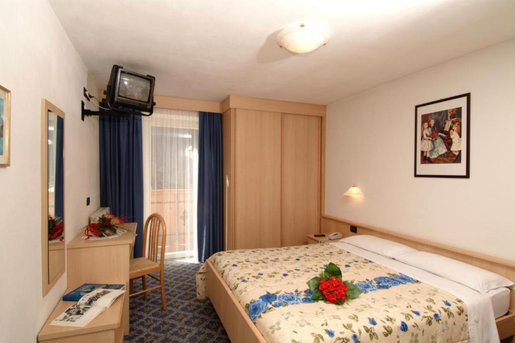 Albergo Fiordaliso Canazei Εξωτερικό φωτογραφία